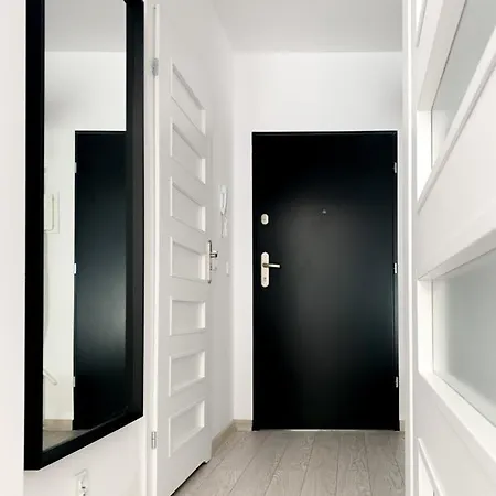 Apartment Modern One-bedroom Apartment/ City Center/ Centrum